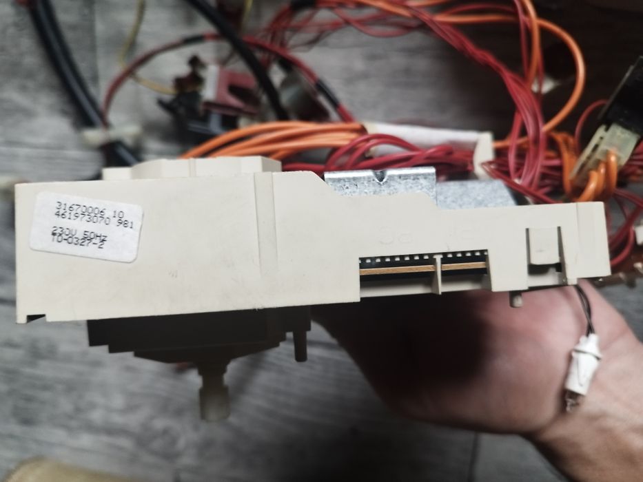 Плата управління пральною машинкою Whirlpool Вірпул 461975300801