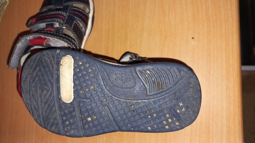 Босоніжки для хлопчика