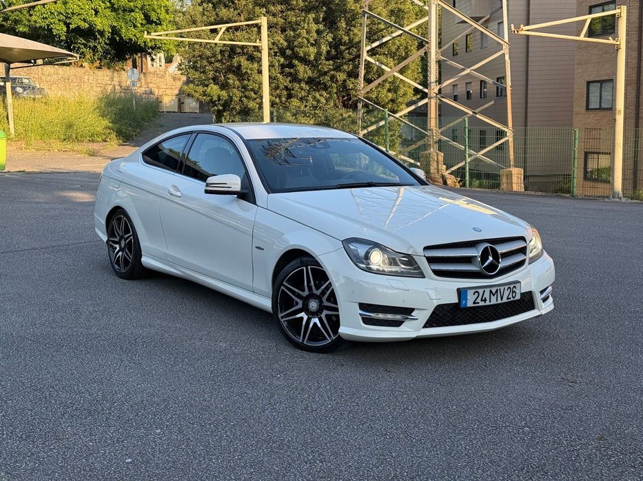 Mercedes-Benz C 220
