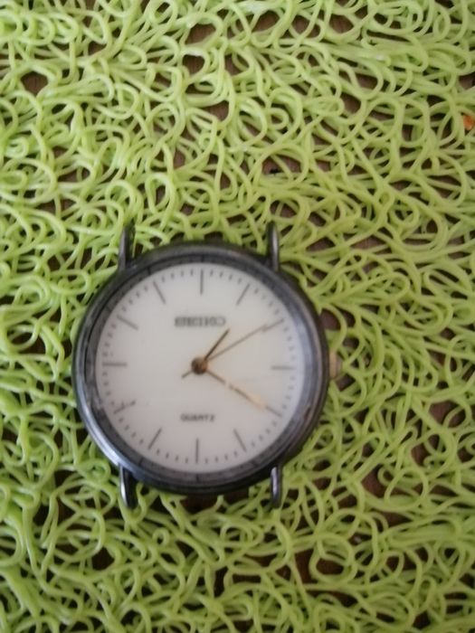 Продам кварцовий наручний годинник Seiko