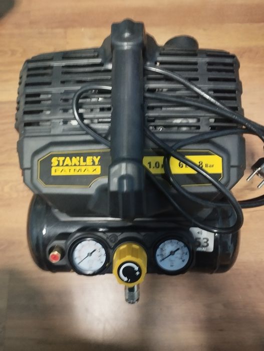 Sprzedam cichy  kompresor STANLEY FATMAX 1.0hp 6l 8bar