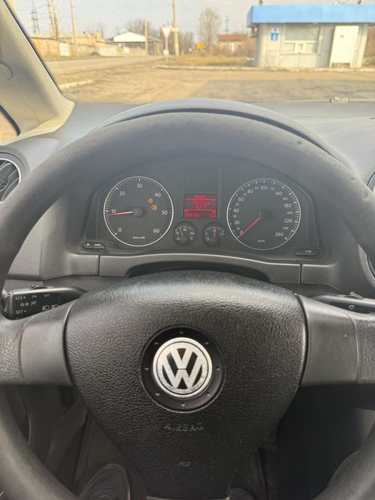 Golf plus 1.9 tdi 5 ступка