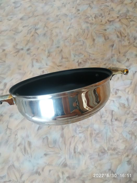 Сковорода- новая