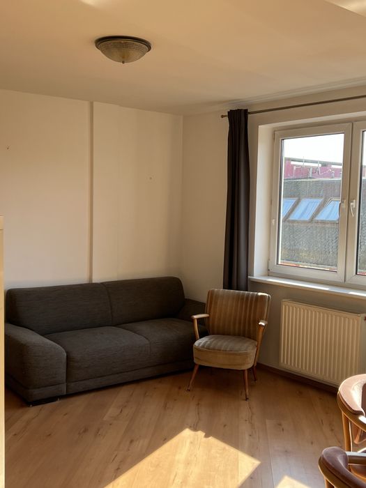 Wynajmę przestronne mieszkanie typu studio