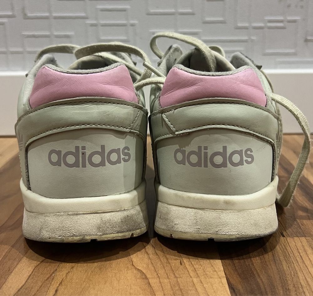 Adidas A.R. Trainer D98156 Linen Green True Pink 999 Olx