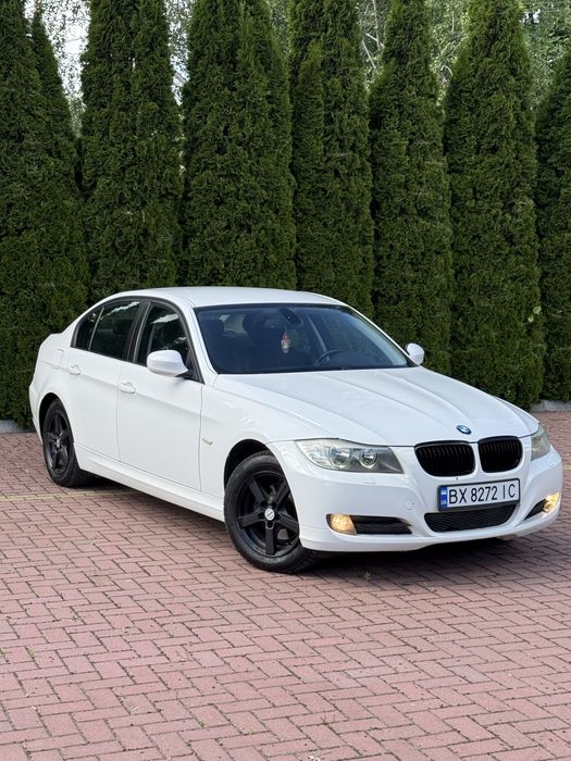 BMW e90 2.0 бензин механік 6ст