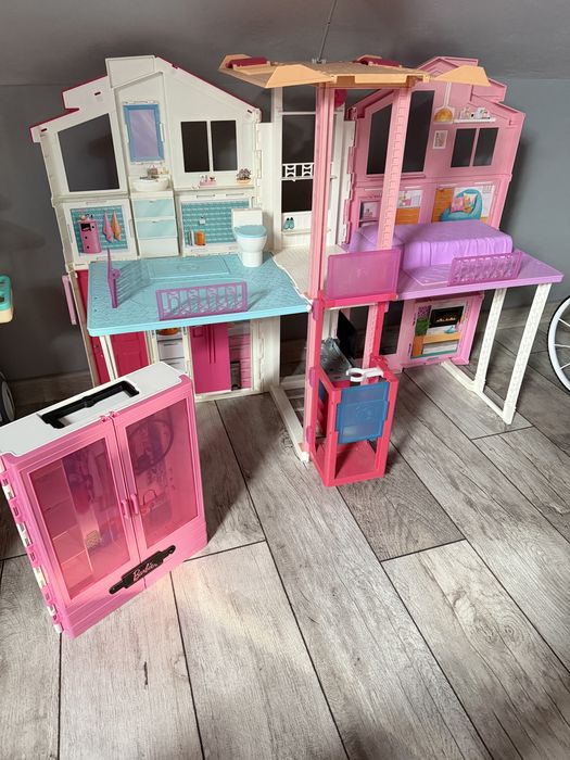 Domek miejski Barbie 3 pietrowy