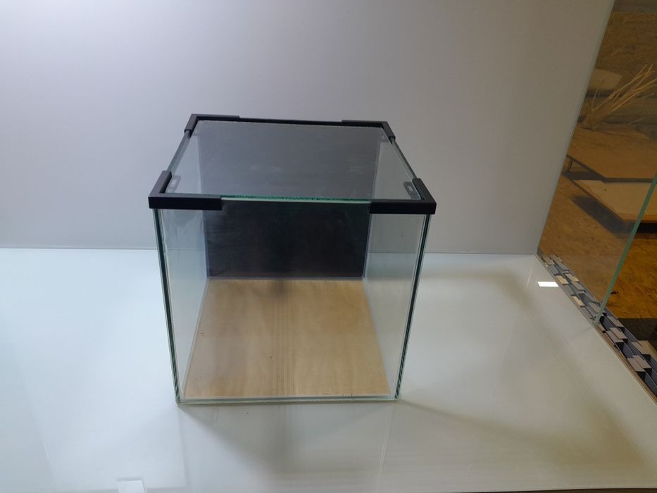 Akwarium  30-30-30  27l
