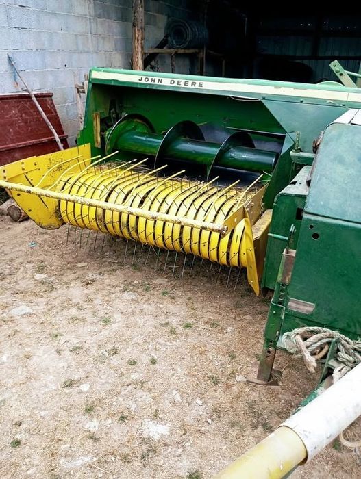 Enfardadeira a vemda