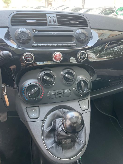 Fiat 500 preto 12/2011