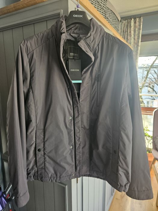 Lekka nowa kurtka geox L z kapturem