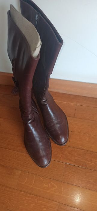 Botas Tiffosi rasas, cano alto cor castanho Cidade Da Maia •