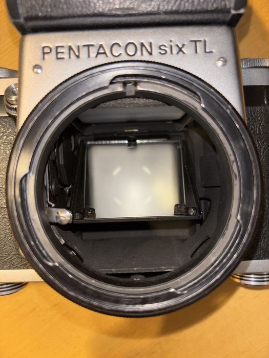 Pentacon six sprawny +2 niesprawne wizjery