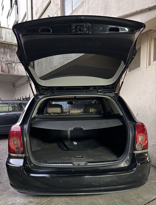 Toyota Avensis SW 2.0 D-4D  - 247 Milkm - 2008 Nacional
