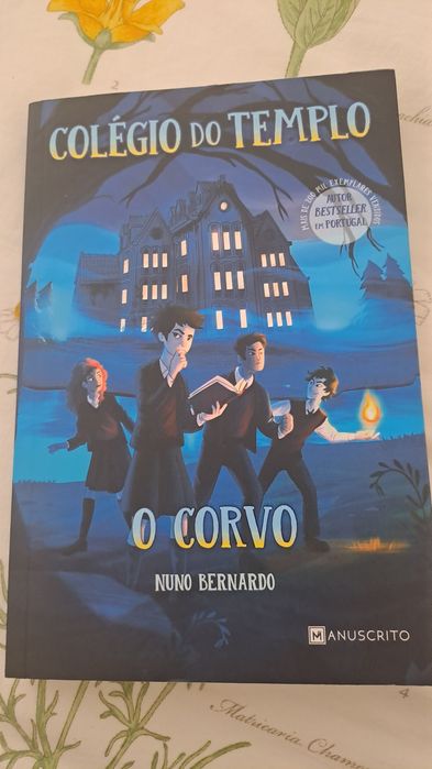 Colégio do Templo - O Corvo 
N.º 1
de Nuno Bernardo