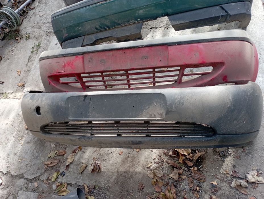 Продам бампер на Ford на Opel на Тойот