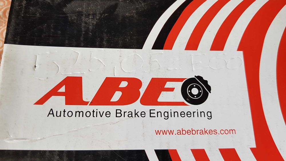 Гальмівні колодки передні, комплект C1B014ABE, нові для BMW e60\61