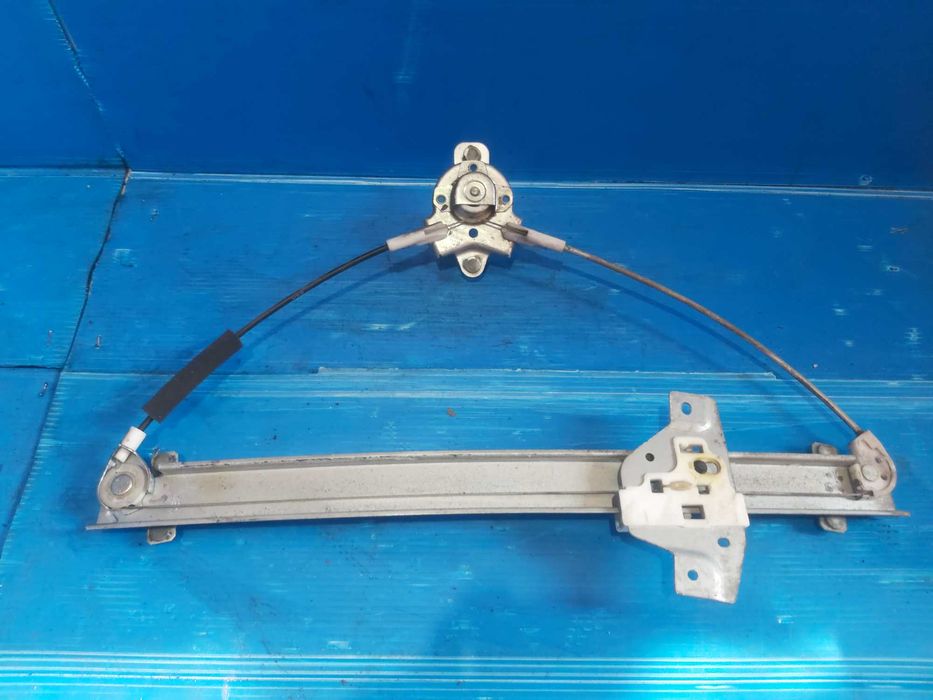 Podnośnik szyby prawej przedniej prawy przedni Hyundai Getz nr.mag 6PS