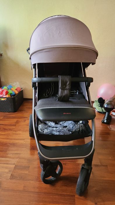 Візочок Carrello Bravo