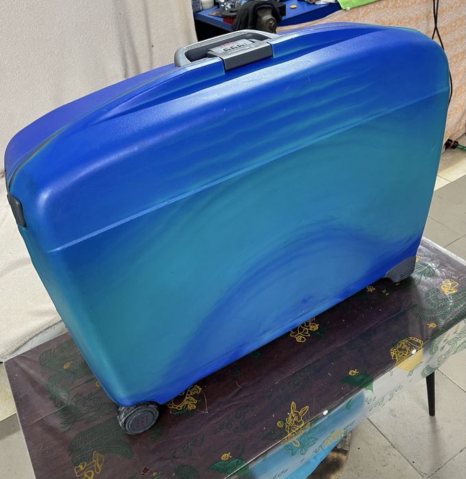 Валіза,чемодан,сумка велика