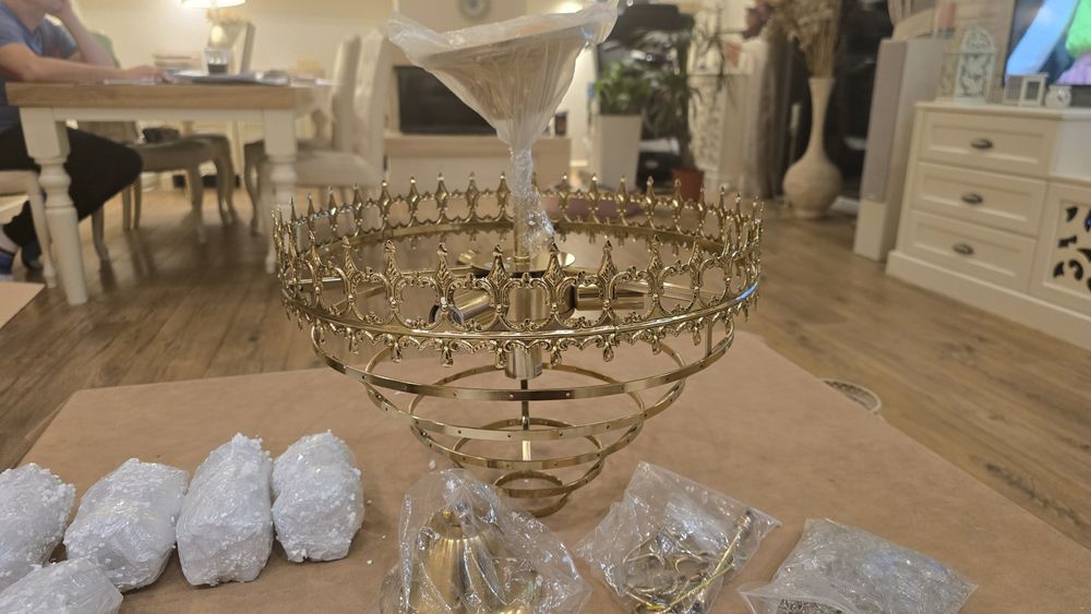 Elegancki Żyrandol z kryształkami glamour