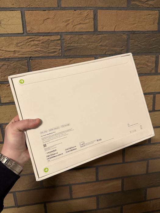 Apple MacBook Pro 14" Space Black M5 24/1TB 10CPU 10GPU (MDE34)