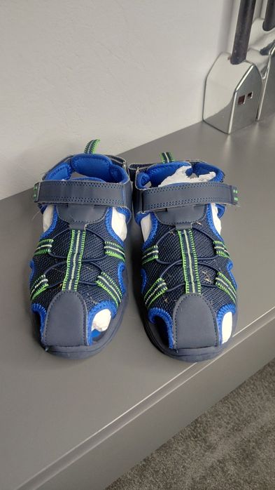 Босоніжки  Sinsay