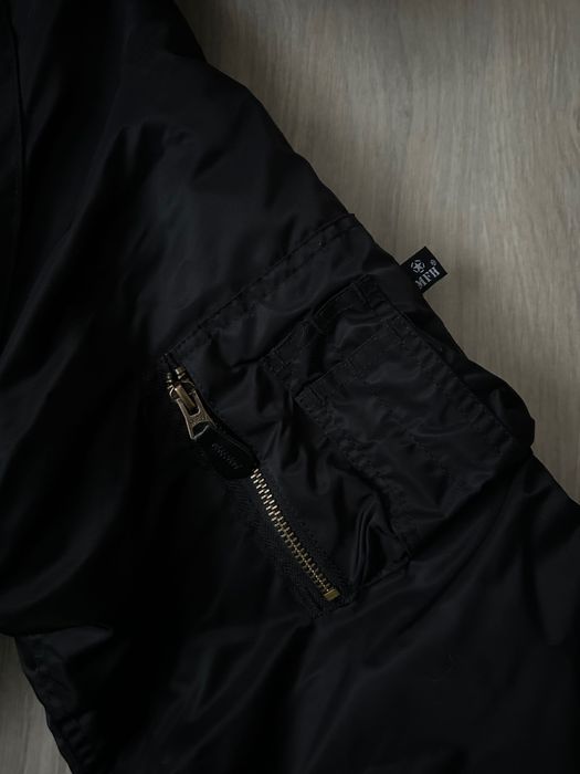 Аляска Bomber Jacket куртка бомбер курточка
на капюшоні хутро