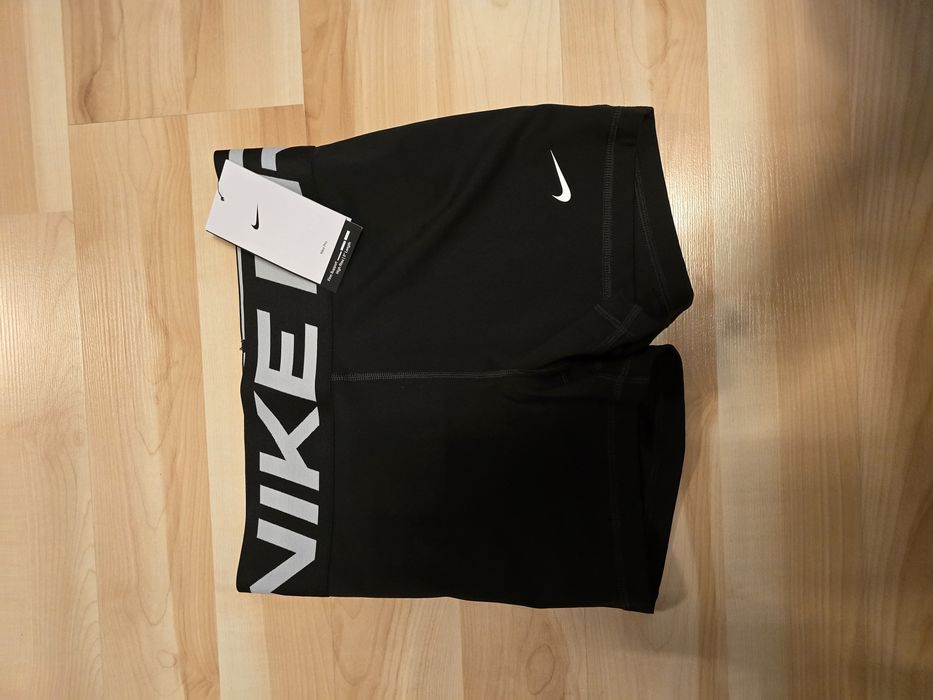 Spodenki nike pro damskie S