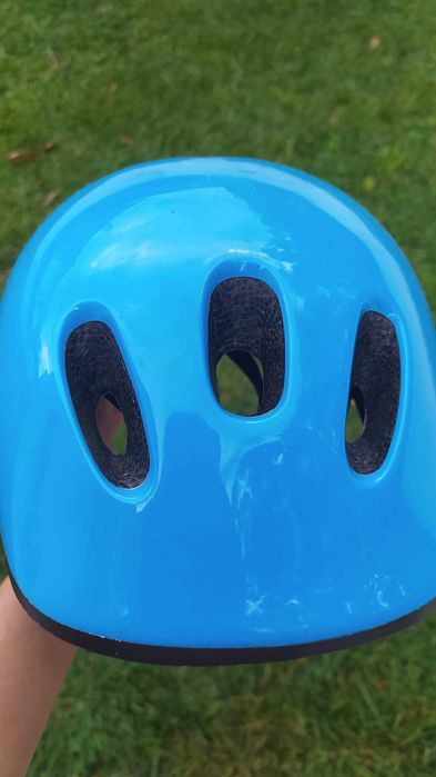 Capacete infantil - bicicleta/ trotinete/ patins