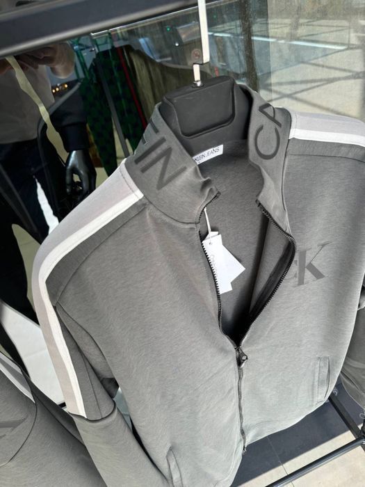 РАСПРОДАЖА! CLAVIN KLEIN серый мужской костюм спортивный оригинал