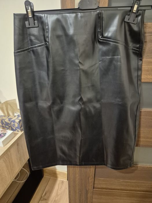 Spódniczka czarna elegancka M