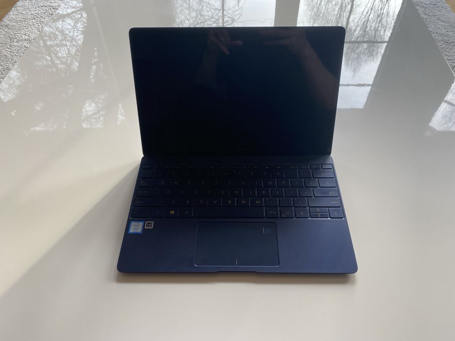 Asus ZenBook 3 UX390U Uszkodzona Matryca