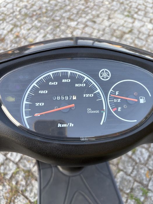 YAMAHA 125 ( só 8500km reais ) de 2009