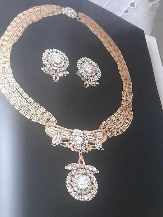 Miriam Haskell kolekcjonerska książka