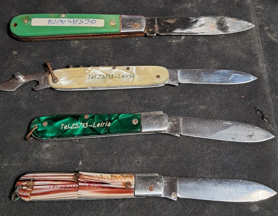 Lote de 4 Navalhas ou Canivetes, Lâminas em Inox.