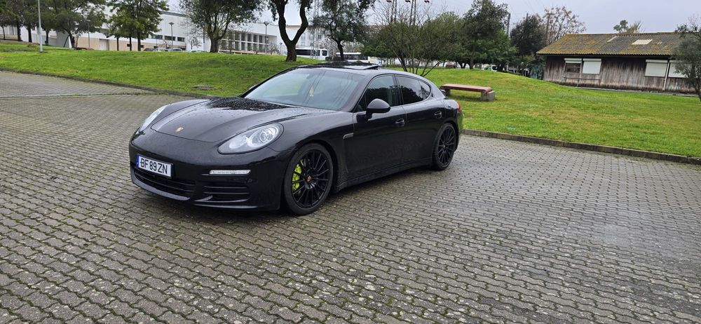 Porsche Panamera S Híbrido Plug-in