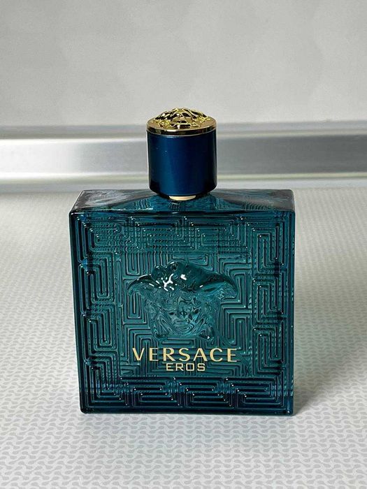Парфуми Versace Eros
