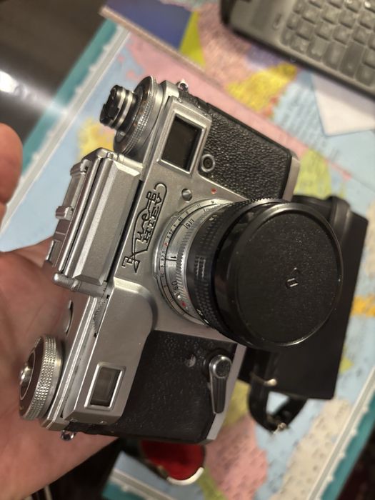 Пленочний фотоапарат Киев