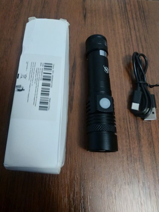 Ліхтарик тактичний Shustar S-029 з зумом, бічною кнопкою