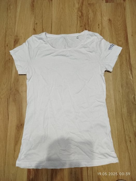 Футболка на девочку хлопок M