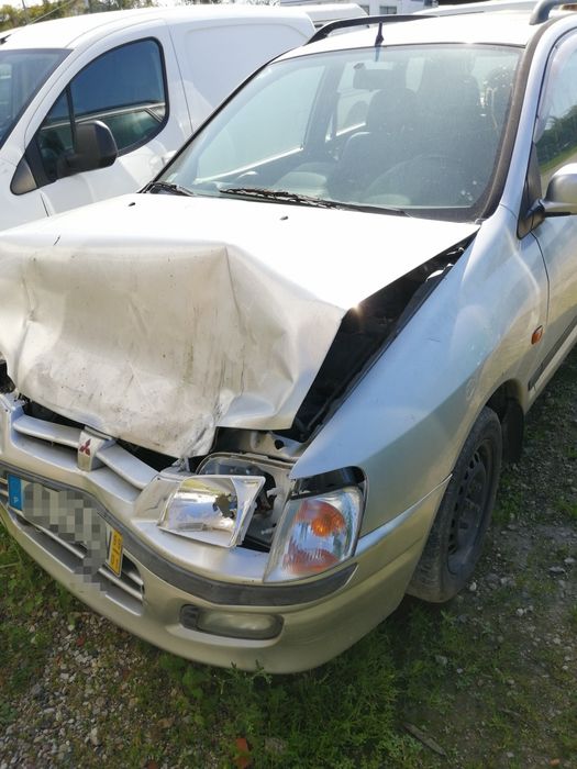Para venda de peças Mitsubishi Space Star 1.3 gasolina boa mecânica