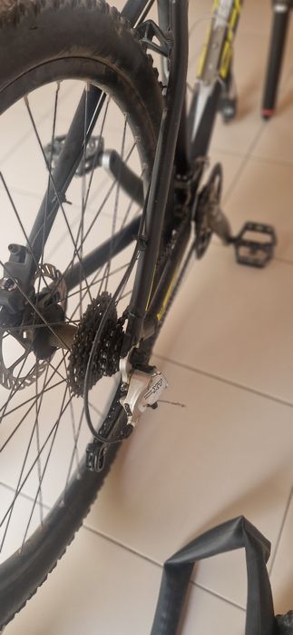 Bicicleta montanha, SCOTT 50 SCALE  ,,para venda  em bom estado