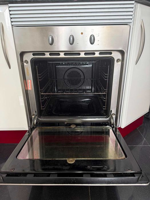 Forno eléctrico Ariston