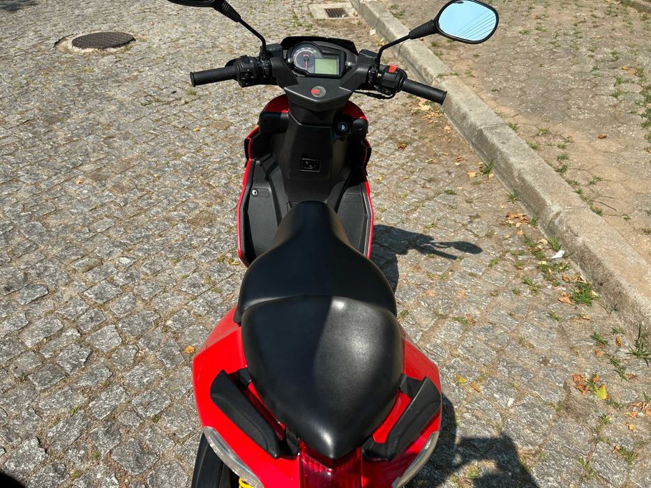 Aprilia SR50R de 2011