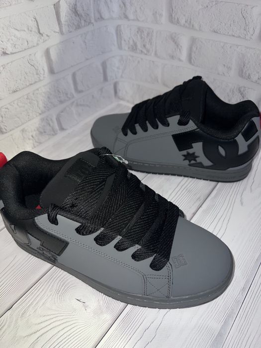Кросівки DC shoes 39 ус. 25 Court Graffik кроссовки біліgum