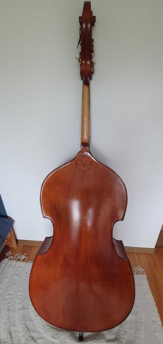 Lutniczy -znakomicie brzmiacy- ok.120 letni kontrabas na sprzedaz