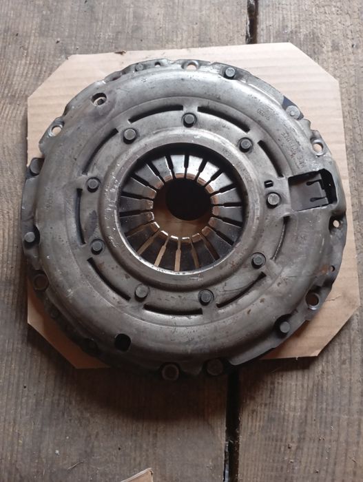 Продам зчеплення Опель Зафіра Б 1, 7 дизель 2010р