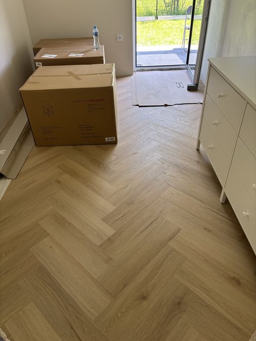 Lvt Amaron Herringbone CLICK DĄB HARLOW CA158