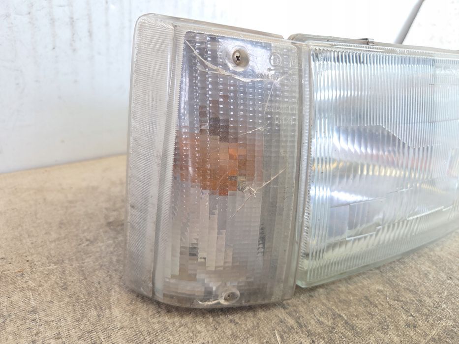 lampa przód prawa iveco daily i europa uszkodzony